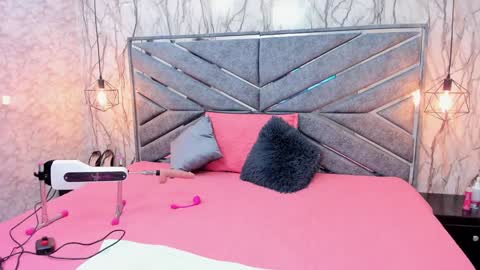 Sara  online show from December 12, 2024, 9:26 pm