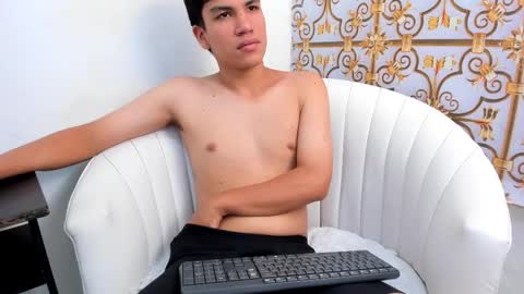 Snapshot of bruce20_ chatting on March 5, 2026, 11:28 am BRUCE online show from March 5, 2026, 11:28 am