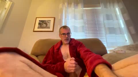 Snapshot of bruce_918 chatting on January 28, 2025, 4:52 pm Bruce online show from January 28, 2025, 4:52 pm