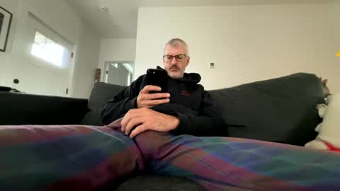 Snapshot of bruce_918 chatting on September 25, 2025, 1:15 pm Bruce online show from September 25, 2025, 1:15 pm