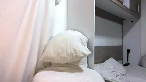 Bruce online show from March 3, 2025, 2:15 am