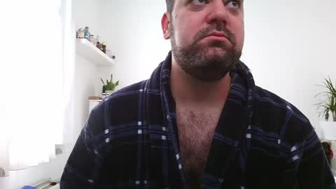 Bruce online show from April 26, 2026, 7:06 am