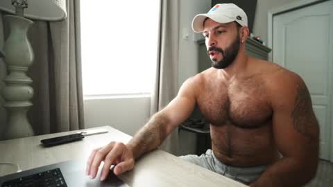 onlyfans BRUCESTRYKER online show from September 9, 2025, 2:16 pm