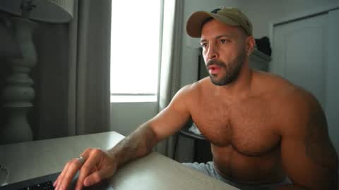 onlyfans BRUCESTRYKER online show from April 4, 2026, 9:12 pm