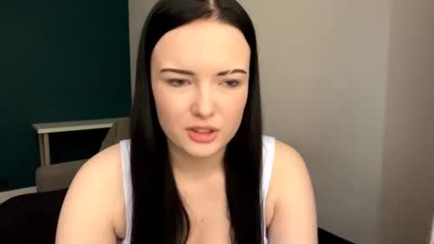 Snapshot of brunaceasor chatting on June 11, 2026, 11:08 am Luna online show from June 11, 2026, 11:08 am