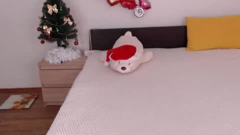 Ellis online show from December 16, 2025, 6:18 am