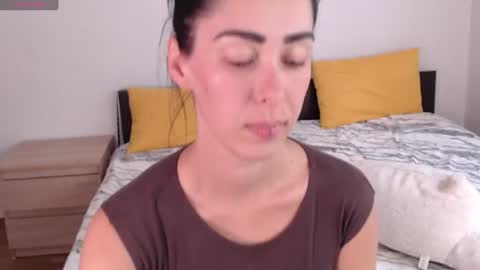 Snapshot of brunettgirl_ chatting on July 13, 2026, 6:05 am Ellis online show from July 13, 2026, 6:05 am