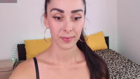 Snapshot of brunettgirl_ chatting on July 14, 2026, 10:32 am Ellis online show from July 14, 2026, 10:32 am