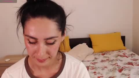 Snapshot of brunettgirl_ chatting on July 29, 2026, 5:33 pm Ellis online show from July 29, 2026, 5:33 pm