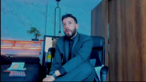 Andres Suarez online show from February 28, 2025, 7:14 pm