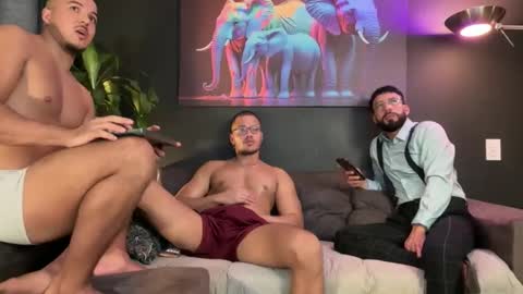 Andres Suarez online show from November 24, 2025, 1:27 am