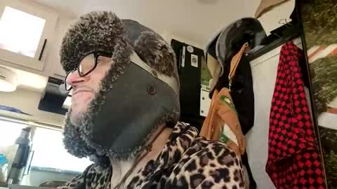 Steve... aka SkinnieDippin aka TimberTramp online show from April 17, 2026, 3:48 pm