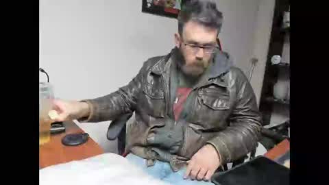 Snapshot of brutalmaster1983 chatting on March 7, 2025, 5:08 am BRUTALMASTER1983 online show from March 7, 2025, 5:08 am