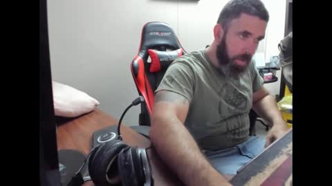 Snapshot of brutalmaster1983 chatting on October 5, 2025, 7:23 pm BRUTALMASTER1983 online show from October 5, 2025, 7:23 pm