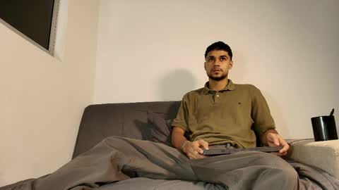 bry_alx online show from April 28, 2026, 5:23 am