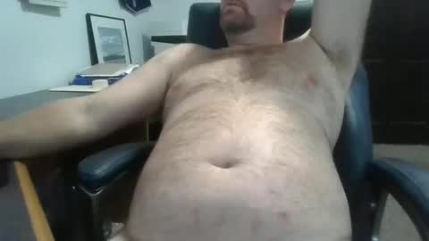 Snapshot of bryanbrwn2001 chatting on December 9, 2024, 1:24 pm bryanbrwn2001 online show from December 9, 2024, 1:24 pm