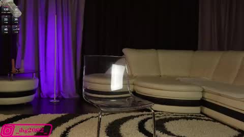 Bubble  gum  online show from February 10, 2025, 1:24 am