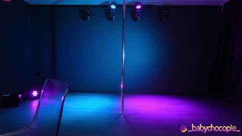 Bubble  gum  online show from January 16, 2026, 7:40 pm