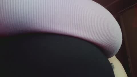 Snapshot of bubble_bambam chatting on February 25, 2025, 5:04 pm Nancy 3 online show from February 25, 2025, 5:04 pm