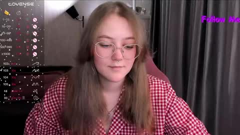 Snapshot of bubble_bunny chatting on April 24, 2026, 12:02 am Ruby online show from April 24, 2026, 12:02 am