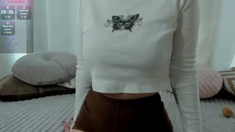 Snapshot of bubblebbb chatting on March 6, 2025, 7:36 am Sabrina online show from March 6, 2025, 7:36 am