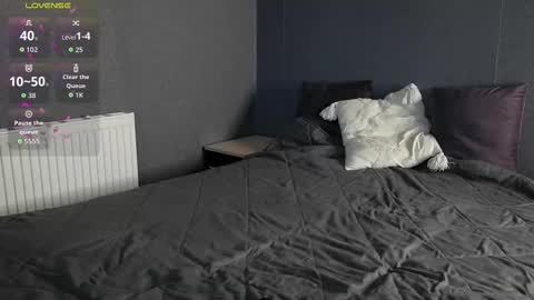 Snapshot of bubblebbb chatting on November 23, 2025, 7:19 am Sabrina online show from November 23, 2025, 7:19 am