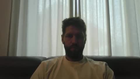 Snapshot of bubblebee1982 chatting on October 15, 2025, 7:30 am bubblebee1982 online show from October 15, 2025, 7:30 am