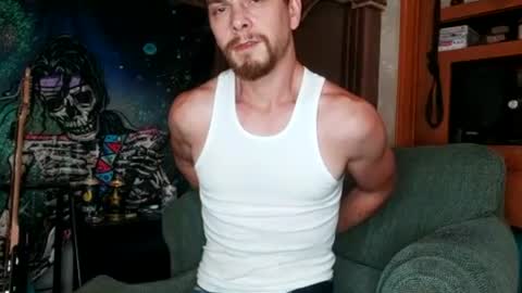 Snapshot of bubblebutt417 chatting on June 25, 2026, 12:43 am Max candi online show from June 25, 2026, 12:43 am
