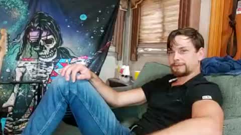 Snapshot of bubblebutt417 chatting on July 5, 2026, 6:15 pm Max candi online show from July 5, 2026, 6:15 pm