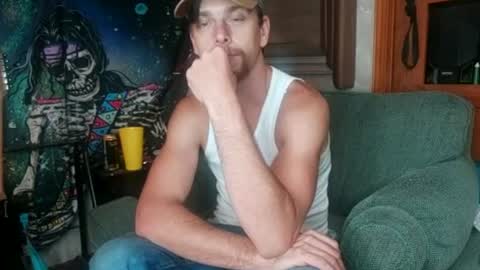Snapshot of bubblebutt417 chatting on July 8, 2026, 3:44 am Max candi online show from July 8, 2026, 3:44 am
