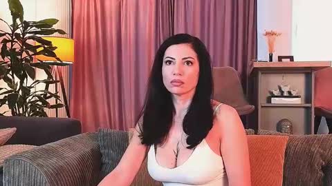 MayaCroft online show from February 11, 2025, 12:05 pm