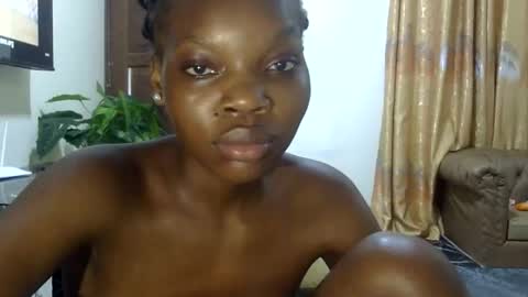 Snapshot of bubblyebony_01 chatting on June 7, 2026, 10:46 pm Lucy online show from June 7, 2026, 10:46 pm