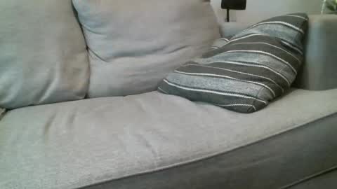 Buck online show from December 17, 2024, 4:21 pm