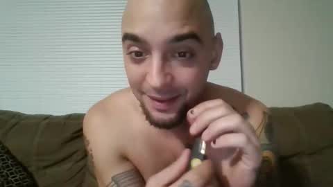 Snapshot of bud42o chatting on November 20, 2025, 4:12 am Bud42o online show from November 20, 2025, 4:12 am