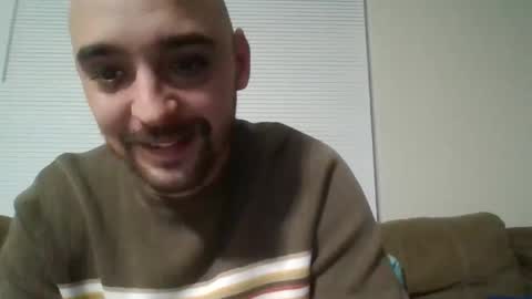 Snapshot of bud42o chatting on December 18, 2025, 3:01 am Bud42o online show from December 18, 2025, 3:01 am