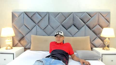 Buda y Cataleya online show from November 19, 2025, 3:12 pm