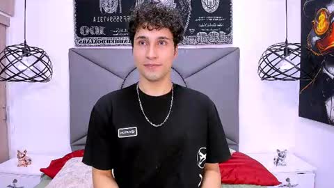 Snapshot of buddy_whitte chatting on June 22, 2026, 3:53 pm Buddy Whitte online show from June 22, 2026, 3:53 pm