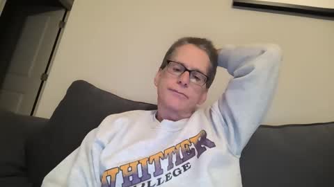 Snapshot of budman004 chatting on May 2, 2026, 3:22 am budman004 online show from May 2, 2026, 3:22 am