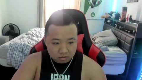 buffsexyman24 online show from February 19, 2025, 7:16 pm