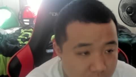 buffsexyman24 online show from January 16, 2026, 3:05 pm