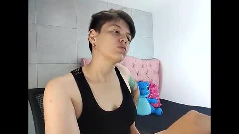 bug2025 online show from October 17, 2025, 3:20 am