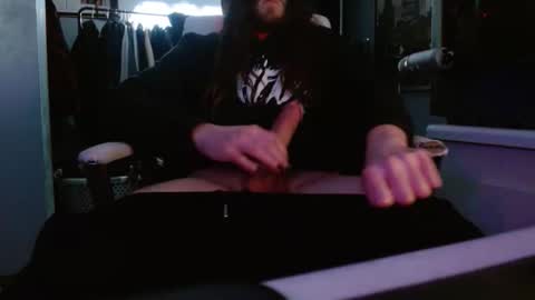 Snapshot of builtdeadboy chatting on December 1, 2025, 8:52 am builtdeadboy online show from December 1, 2025, 8:52 am