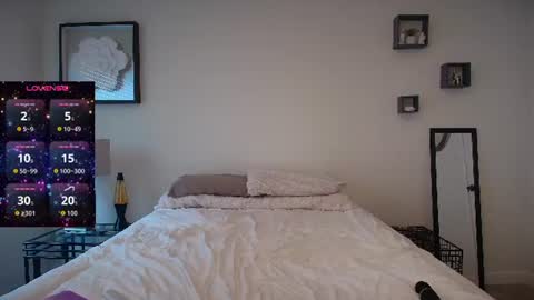 buitifulblonde online show from June 26, 2026, 5:39 pm