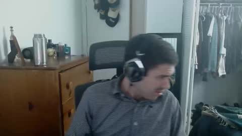 bukkaking online show from November 26, 2025, 3:07 am