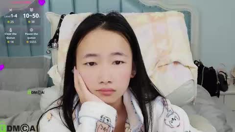 Sandy----xx online show from December 15, 2025, 12:04 am