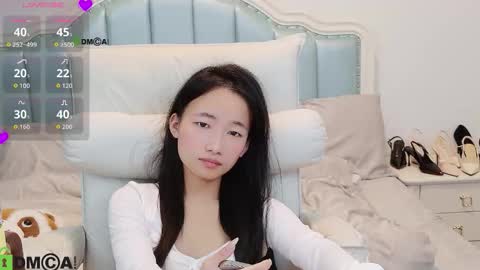 Sandy----xx online show from December 19, 2025, 4:03 pm