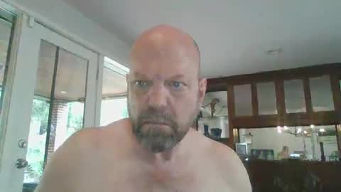 bulldog302w online show from September 10, 2025, 7:36 pm