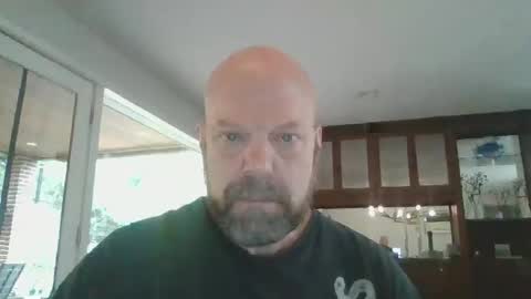 bulldog302w online show from November 3, 2025, 1:23 pm