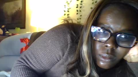 Bunny online show from October 17, 2025, 12:14 am