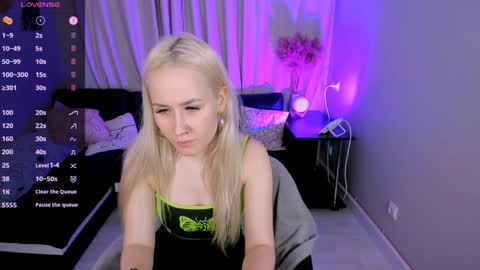 Sasha  online show from January 24, 2025, 1:47 pm